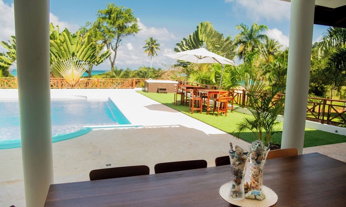 Las Galeras Villa | Discover the paradise - Luxury in front of the sea in Playa Colorada