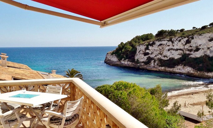 Cala Anguila-Cala Mendia Apartment | DM: Directly on the beach, terrace, sea view & garden
