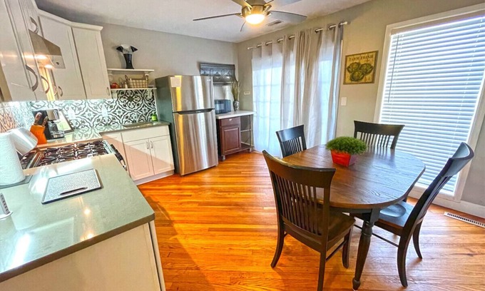 Marietta Condo | Dock Side | 2 Bed Condo Waterfront on Ohio River