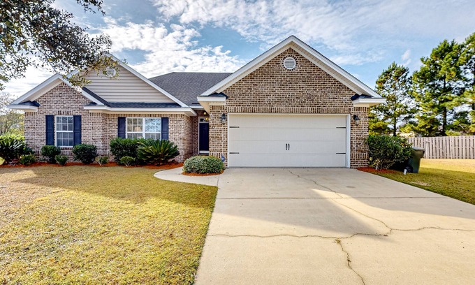 Pooler House | Dog-friendly home with large yard, open layout, primary suite, W/D, & AC