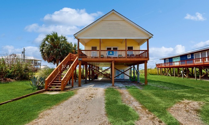 Dauphin Island House | Dog-friendly house w/canal views, balcony, private washer/dryer - close to beach