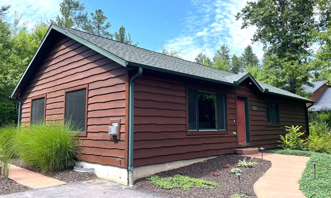 Spring Brook House | Dogwood Dream @ Spring Brook Resort