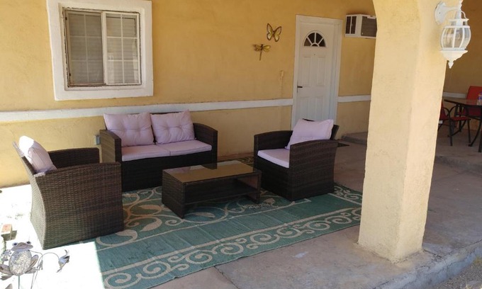 Dolan Springs House | Dolan Springs, Grand Canyon Skywalk