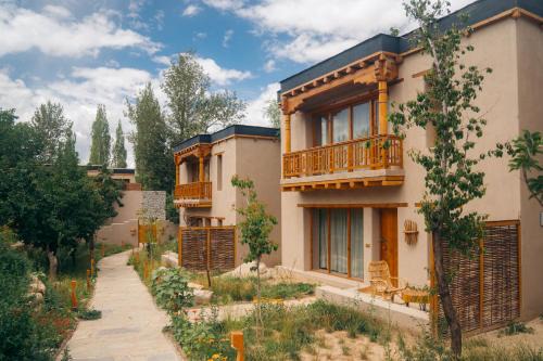 Leh Hotel | Dolkhar Resort