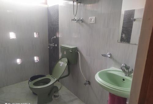 Leh House | Dolma Guest House Ladakh by LexStays