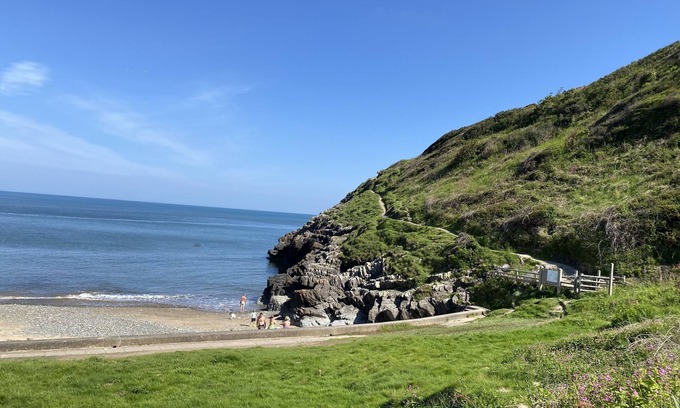 Llandyssiliogogo Cottage | Dolwylan Barn