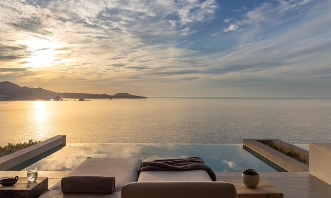 Milos Hotel | Domes White Coast Milos, Adults Only - Small Luxury Hotels of the World