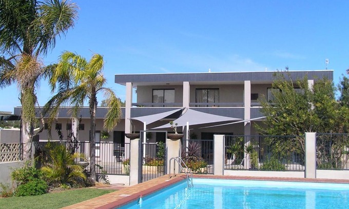 Dongara Hotel | Dongara Old Mill Motel