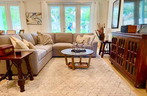 Mount Dora House | Dora's Heart New 3br King Bed Brand New