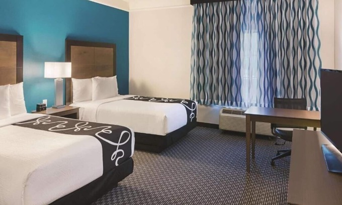 Orlando Apartment | Double Room Near Bank Of America ORL