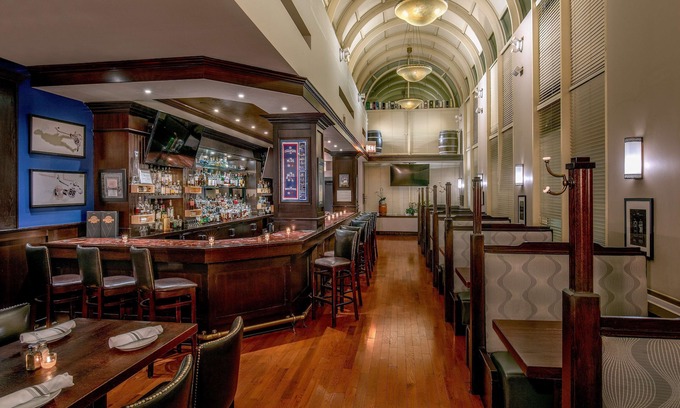 Skokie Hotel | DoubleTree by Hilton Chicago - North Shore Conference Center