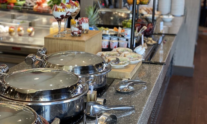 South Central Omaha Hotel | DoubleTree by Hilton Omaha Southwest