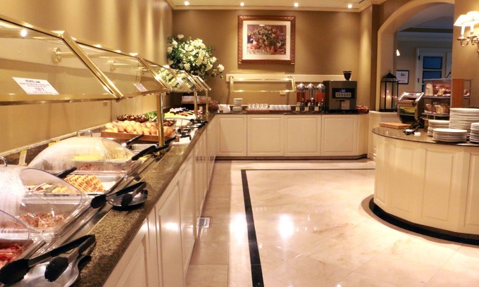 Southwood Hotel | DoubleTree by Hilton Torrance - South Bay