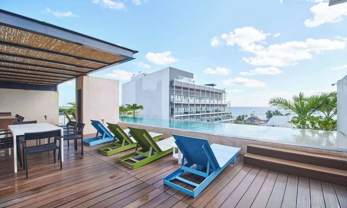 Zazil-ha Apartment | Downtown 2BR Home Beach at 200m w/Rooftop+Pool