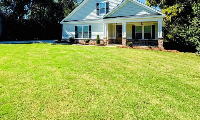 Aiken House | Downtown Aiken Elegant NEW Home