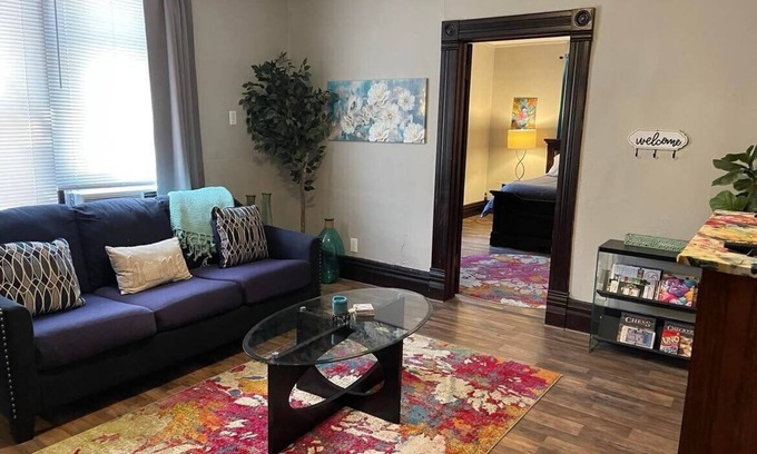 Guthrie Apartment | Downtown Apt. Wi-FI. Pets OK!