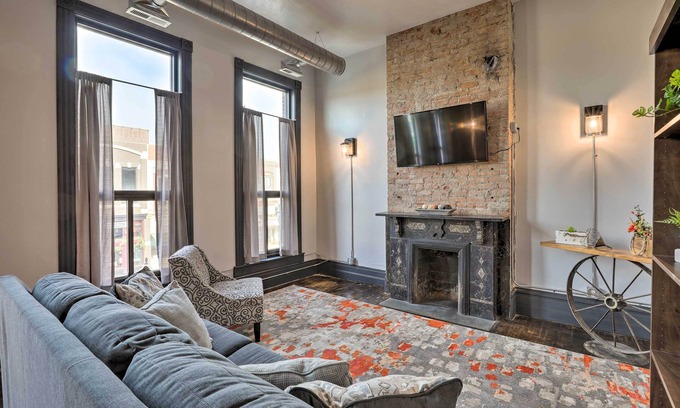 Cherokee Apartment | Downtown Cherokee Iowa Vacation Rental