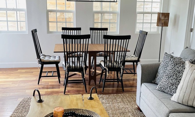 Los Olivos House | Downtown Los Olivos 3 Minute Walk to Wine Tasting Rooms! Fantastic Spacious Home