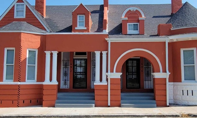 New Pathways House | Downtown Memphis The C'Chateau at Beale #2