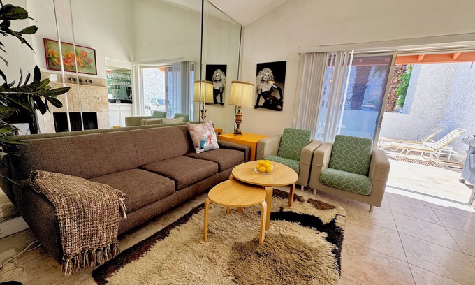 Baristo Condo | Downtown Mountain View Condo with Private Patio and Vaulted Ceilings