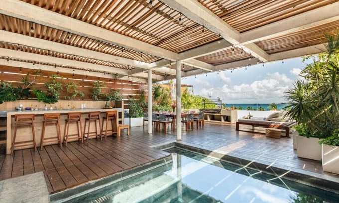 Downtown Villa | Downtown Villa in the Heart of Playa across Beach