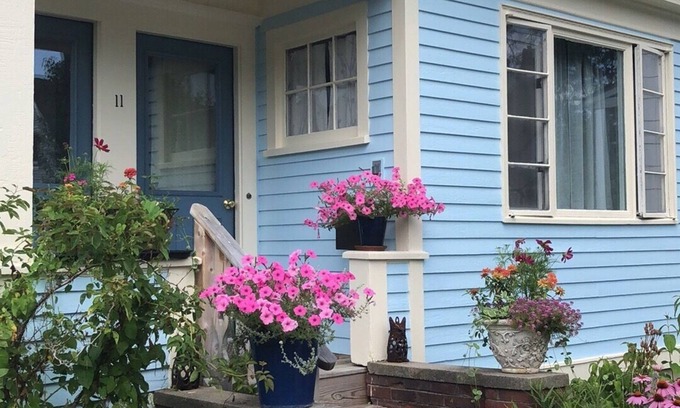 Bar Harbor Apartment | Downtown, walk to shops, eats, shuttle bus, library, Historic Shore Path