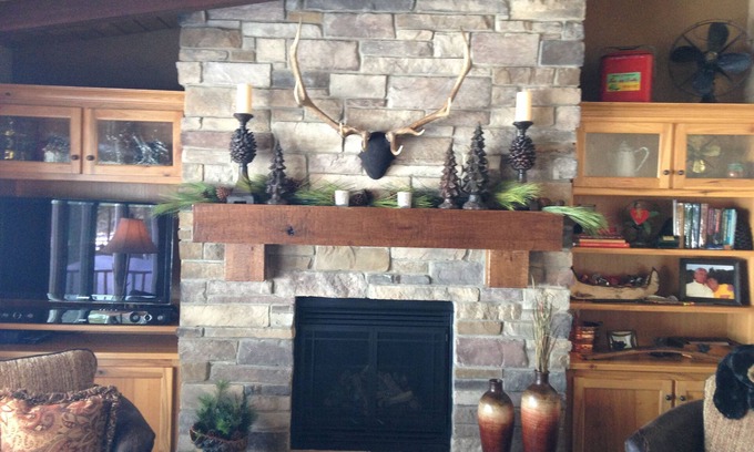 Legend Lake Cottage | Draft week only. Great 3 bedroom cottage on a lake 40 minutes from Lambeau!