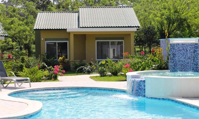 El Pino Cabin | Dream Away Corinto