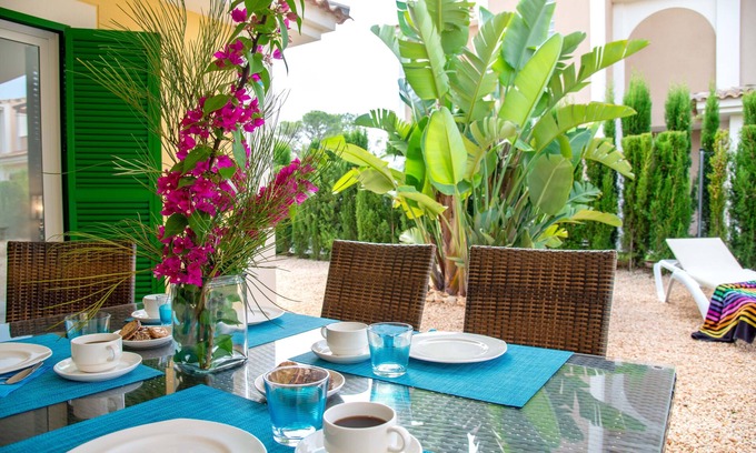 Cala Murada Villa | Dream holidays in Mallorca near the sea, pool area, free WiFi