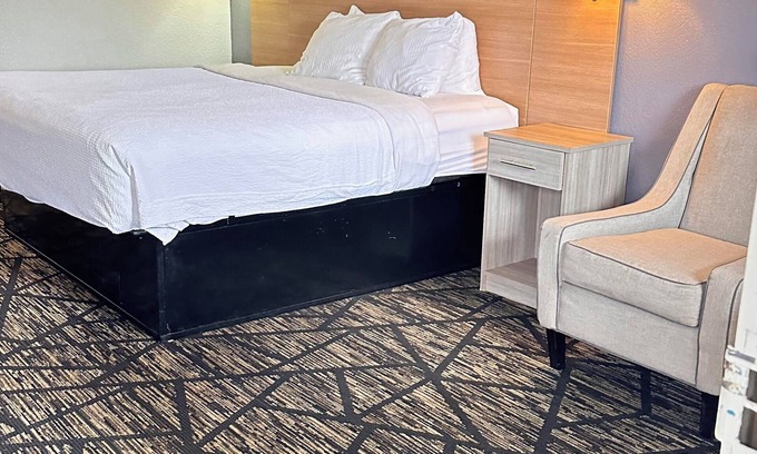 Senatobia Hotel | Dreamland Inn and Suites