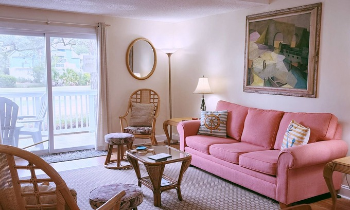 Ocean Ridge Condo | Drifting to Driftwood- Wyndam Resort Condo on Golf Course! New 75" TV!