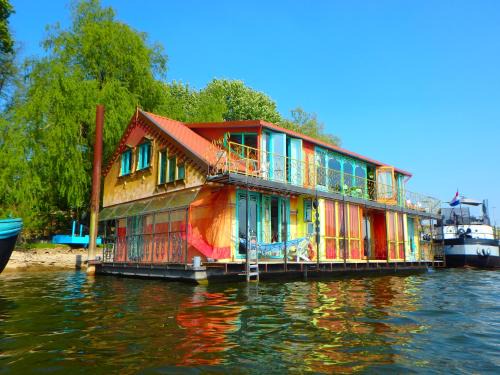 Arnhem Hotel | Drijfpaleis