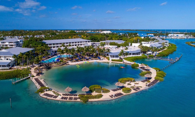 Marathon Apartment | Duck Key | Water View King Balcony | No Hidden Fee
