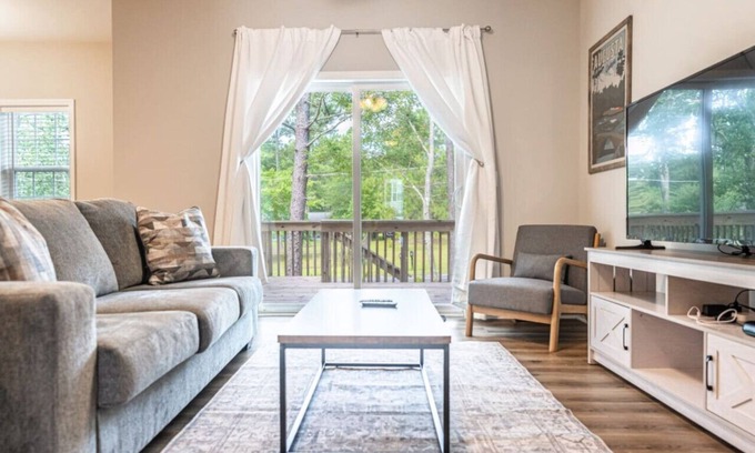 Southern Pines Villa | Ducks Landing Accommodations at Southern Pines Golf Course