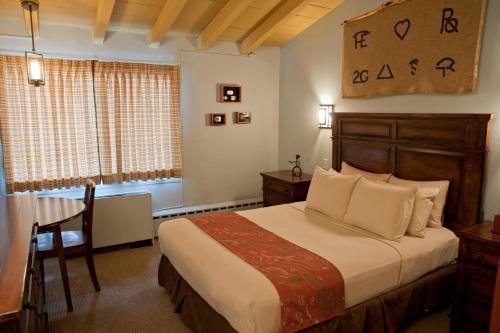 Billings Hotel | Dude Rancher Lodge