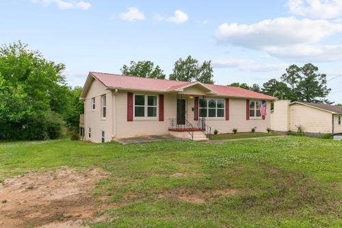 Birmingham House | Dugan Ave Both