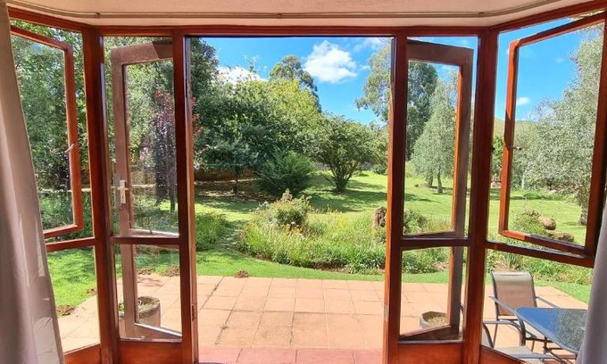 Dullstroom House | DullVino Cottage no 15 at Critchley