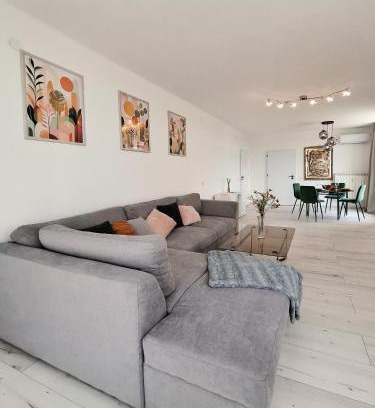 Ujlak Apartment | Duna Panorama -two-bedroom apartment with terrace