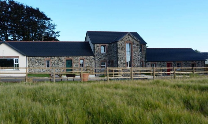 Ballyclare Cottage | Dunamoy Cottages & Spa