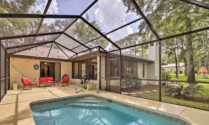 Dunnellon House | Dunnellon Escape w/ Private Pool & Family Kayaks!