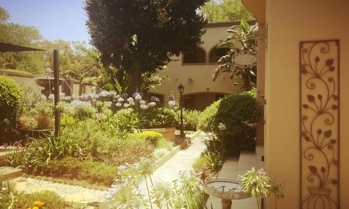 Greater Johannesburg Metropolitan Area House | Dunton Guest House