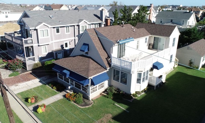 Stone Harbor House | Duplex, 2 blocks from beach, Internet, Central A/C, Deck, Off Street Parking and more!