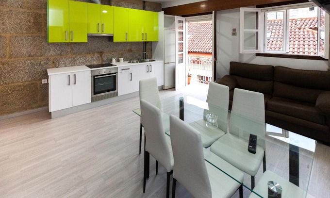 Ribadavia Apartment | Duplex Familiar