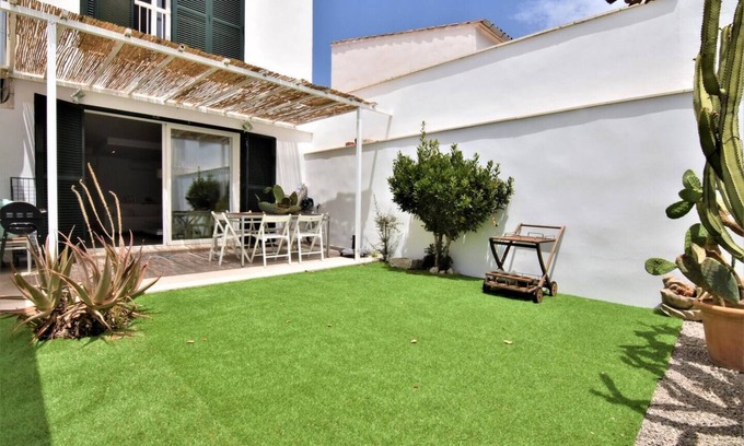 Colonia de Sant Pere House | Duplex in the center of town