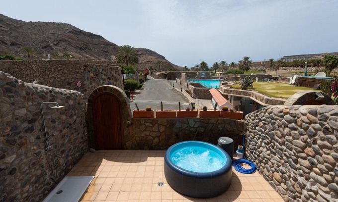 Mogan House | DUPLEX JACUZZI - GRAN CANARIA STAYS
