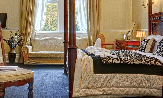 Meltham Hotel | Durker Roods Hotel