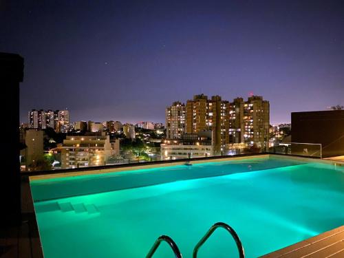 Parque Patricios Apartment | Dzain 1 - PISCINA -Gym- Cochera - Parrilla- Playromm- cercania Garrahan, favaloro, Britanico