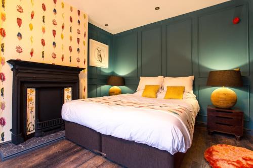 Stubbins Hotel | Eagle and Child, Ramsbottom