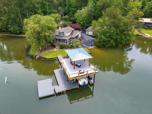 Pleasure Point House | Eagle's Nest on Lake Martin