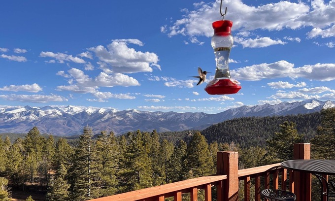Howard Cabin | Eagle Vista